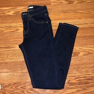 Levi’s 721 High Rise Skinny Jeans